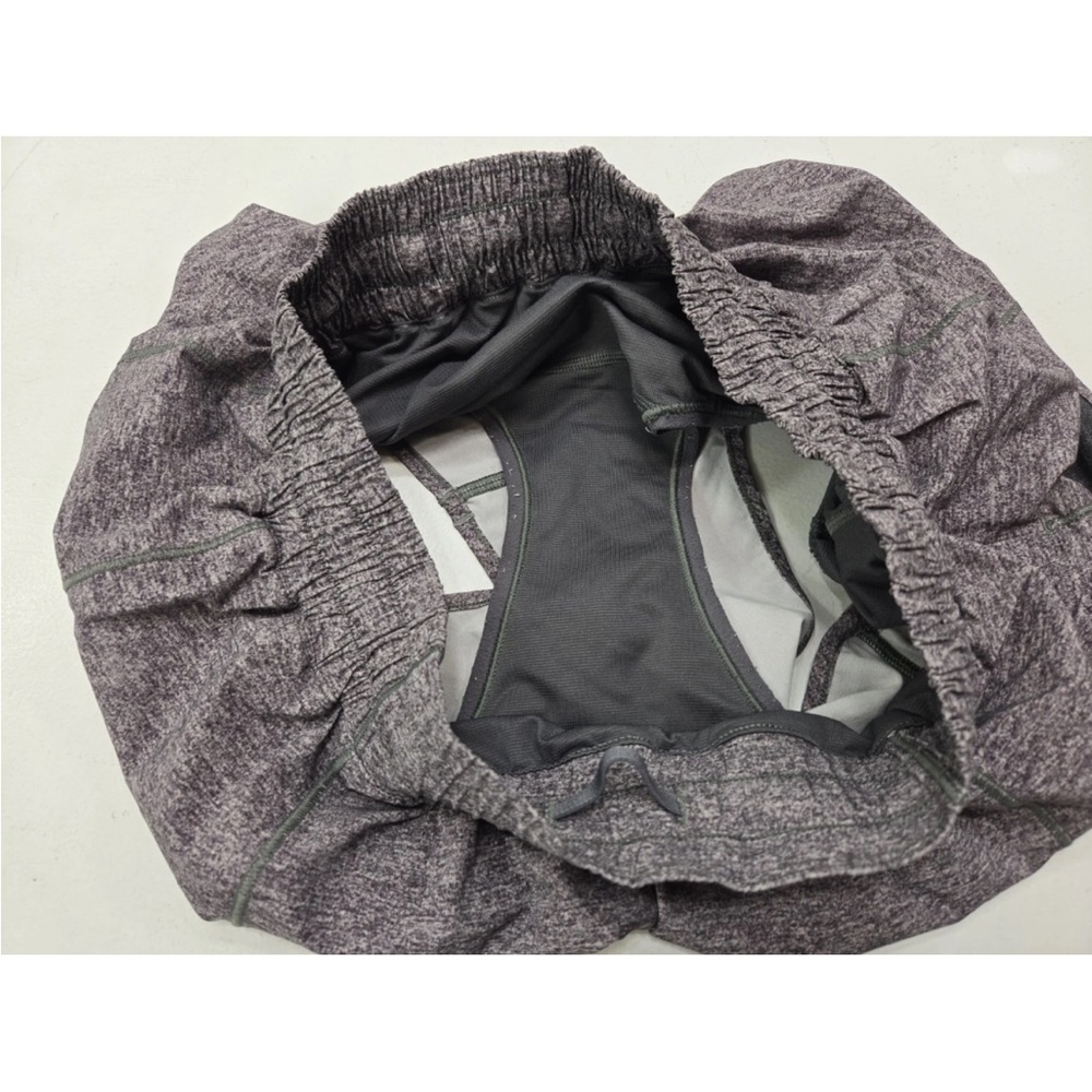 Lululemon Hotty Hot Short II 2.5" Heather Lux Multi Black Gray Reflect Size 8 - Picture 6 of 9